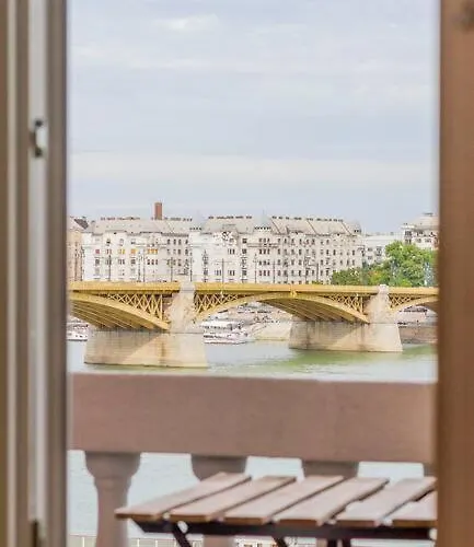Apartament View *